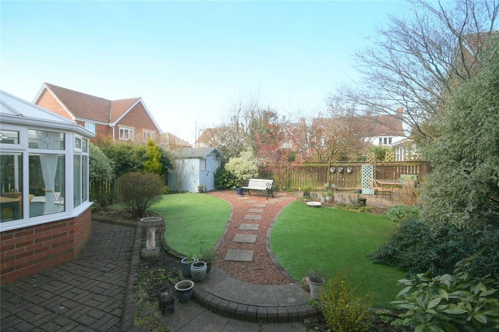 Rear Garden (2)