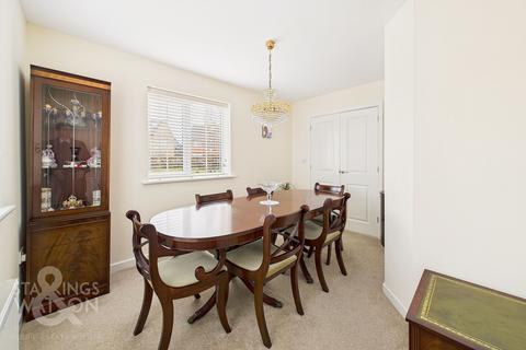 4 bedroom detached house for sale, Blackbird Way, Harleston