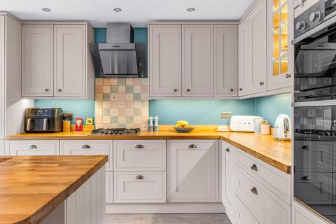 3 bedroom semi-detached house for sale, Primrose Drive, Hertford SG13