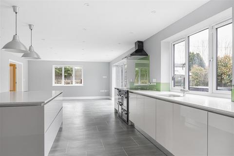Hill View Bessels Lea, Blewbury, Didcot, OX11 9NW