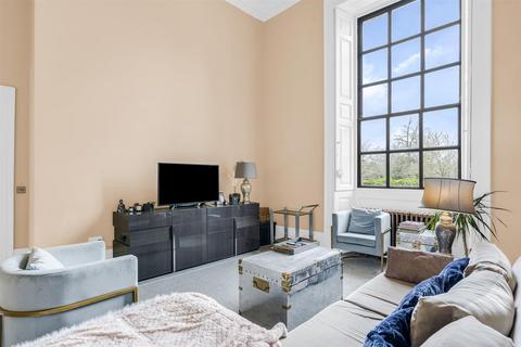 undefined, The Mansion, Hertford SG13