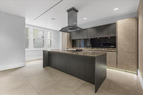 4 bedroom apartment to rent, Randolph Avenue, London, W9