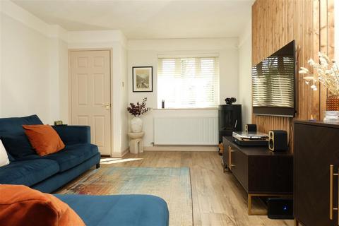 3 bedroom semi-detached house for sale, Oulton Lane, Huyton, Liverpool