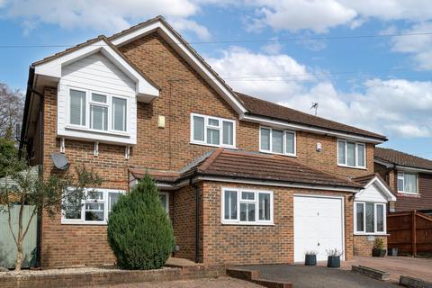 4 bedroom semi-detached house for sale, St. Johns Road, Redhill, RH1