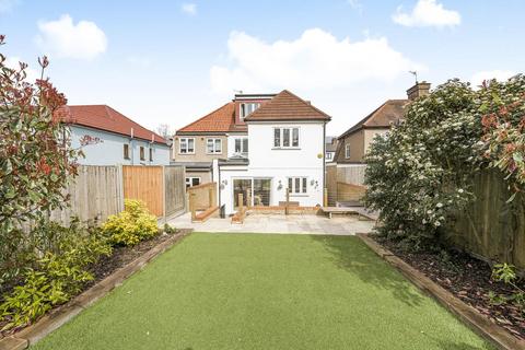 45 Walden Avenue, Chislehurst, BR7 6EL