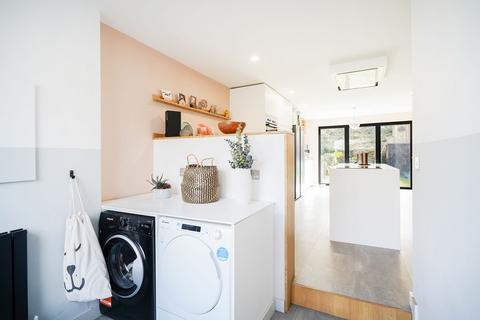 161 Springvale Road, Sheffield, S6 3NT