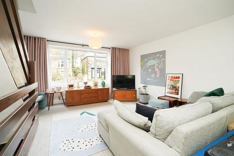 161 Springvale Road, Sheffield, S6 3NT