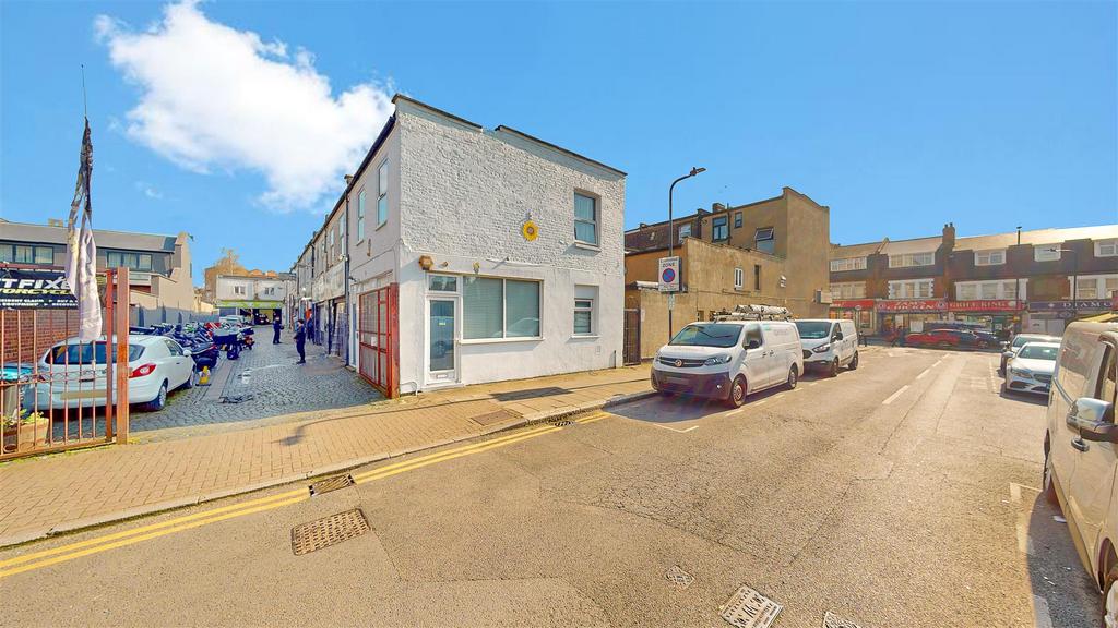 Exterior of building &amp; street