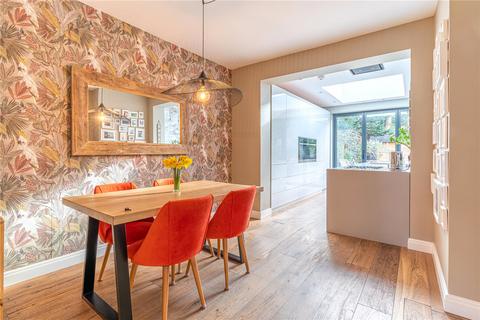 4 bedroom semi-detached house for sale, Amberley Road, Buckhurst Hill, Essex, IG9