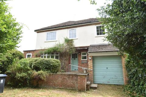4 bedroom detached house for sale, Duffield Lane, Stoke Poges, Buckinghamshire, SL2
