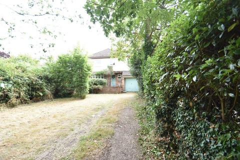 4 bedroom detached house for sale, Duffield Lane, Stoke Poges, Buckinghamshire, SL2