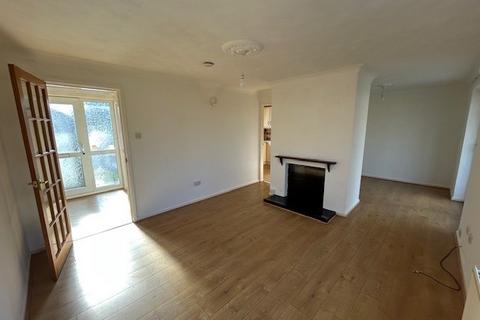 2 bedroom bungalow to rent, Scotts Garth Drive, Beverley