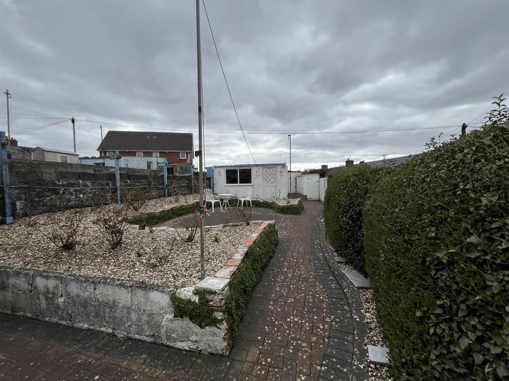 Rear garden.jpg
