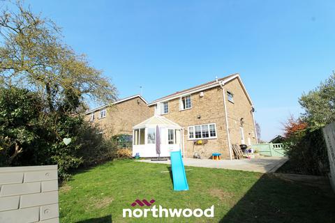 5 Cedar Walk, Campsall, Doncaster, DN6 9BZ
