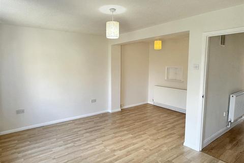 3 bedroom semi-detached house for sale, Hampton Court Close, Towcester