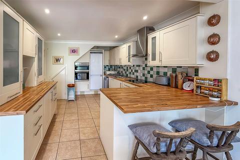 35 Belloc Road, Wick, Littlehampton, BN17 7EZ