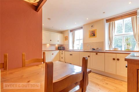 7b Ripponden Road, Denshaw, Oldham, OL3 5SH