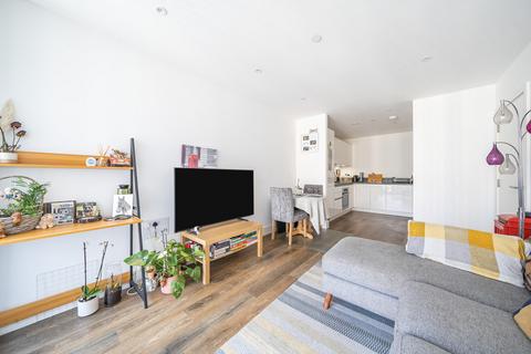 1 bedroom apartment for sale, Ascot House, 30 Mill Mead, Staines, TW18
