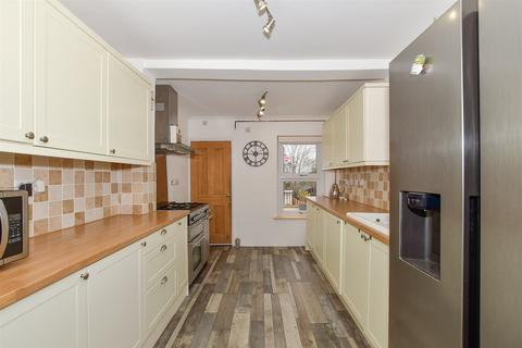 4 bedroom townhouse for sale, Prospect Avenue, Frindsbury, Rochester, Kent
