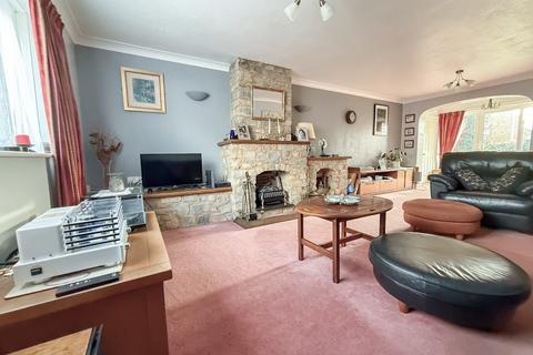 43 Ash Hayes Drive, Nailsea, Bristol, BS48 2LQ