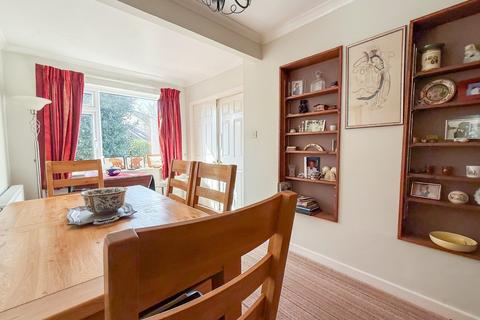 43 Ash Hayes Drive, Nailsea, Bristol, BS48 2LQ