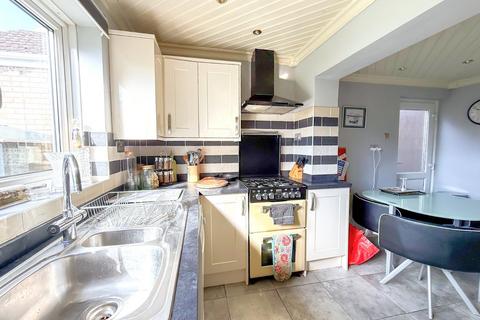 43 Ash Hayes Drive, Nailsea, Bristol, BS48 2LQ