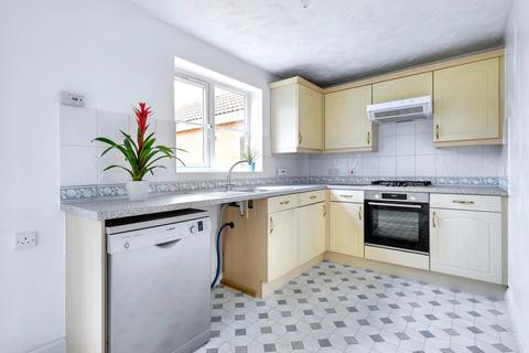 28 Isaac Square, Great Baddow, Chelmsford, CM2 7PP