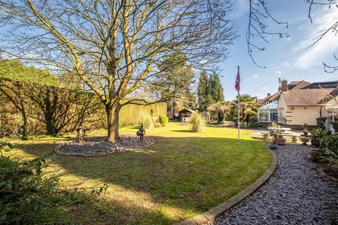 42 Old Road, Handsacre, Rugeley, WS15 4DR