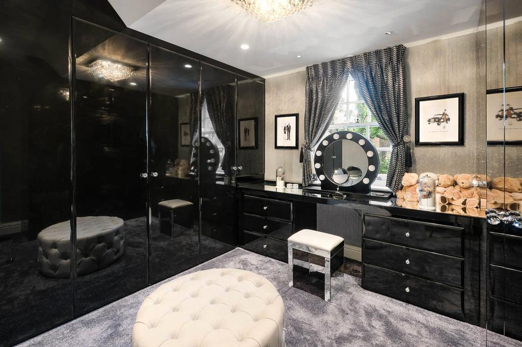 Dressing Room