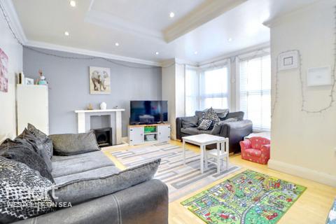 111a Baxter Avenue, Southend-on-sea, SS2 6HX