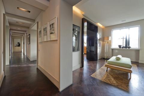 undefined, Albion Gate, Hyde Park Place, London, W2