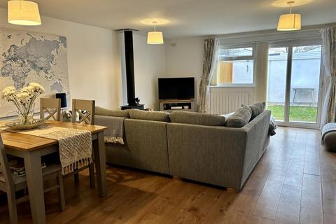 46 Charlotte Close, Mount Hawke, Truro, TR4 8TS