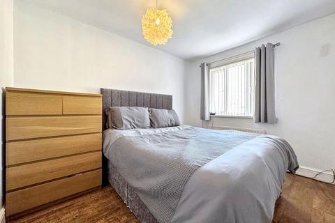 38 Broadside, Gateshead, NE10 8XR