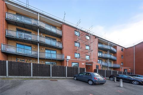 Rich Street, London, E14