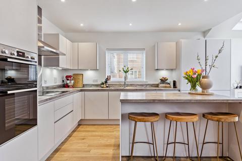 5 bedroom detached house for sale, Bowlers End, Hitchin, SG5