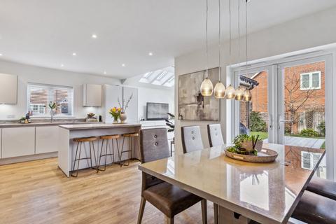 5 bedroom detached house for sale, Bowlers End, Hitchin, SG5
