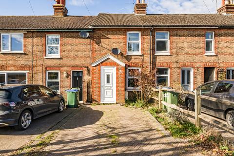 85 Crawley Road, Horsham, RH12 4DS