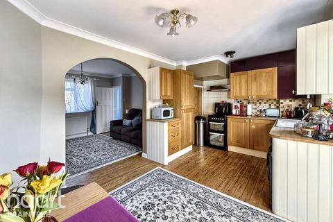 2 bedroom end of terrace house for sale, Gilda Terrace, Rayne