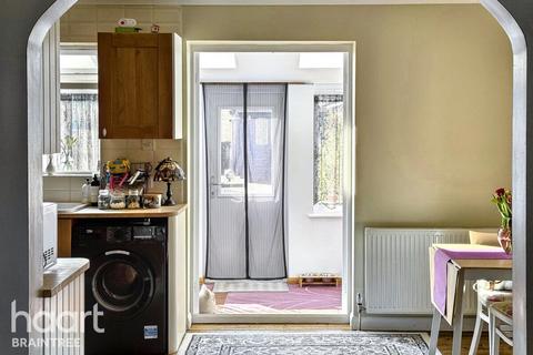 2 bedroom end of terrace house for sale, Gilda Terrace, Rayne