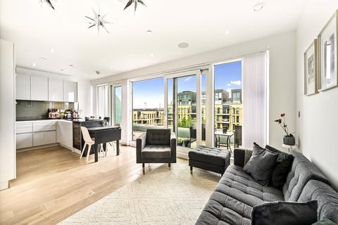 2 bedroom apartment for sale, Ravensbourne Apartments, 5 Central Avenue, SW6