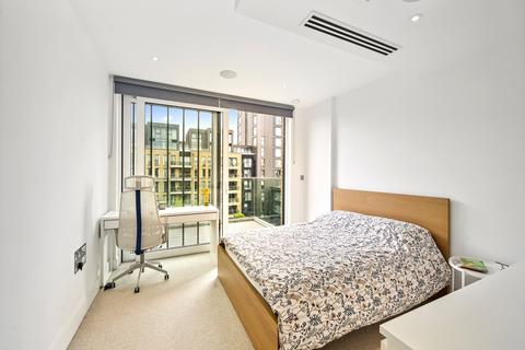 2 bedroom apartment for sale, Ravensbourne Apartments, 5 Central Avenue, SW6
