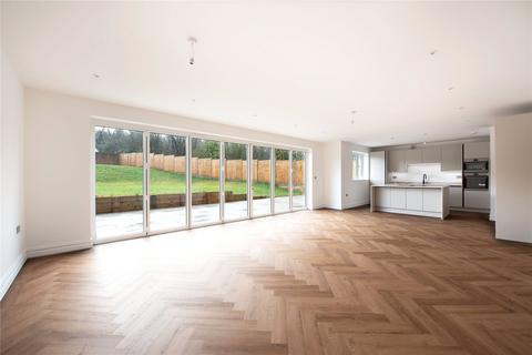 4 bedroom detached house for sale, Boxhill Road, Tadworth, Surrey, KT20