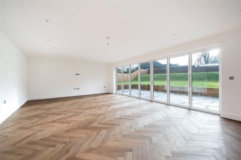 4 bedroom detached house for sale, Boxhill Road, Tadworth, Surrey, KT20