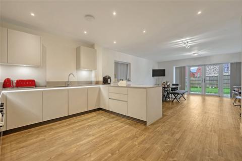 5 bedroom detached house for sale, Gardiner Way, Springfield, Chelmsford, Essex, CM1