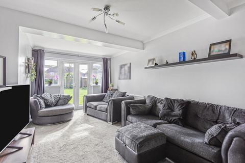 30 Meadway, Ashford, TW15 2TH