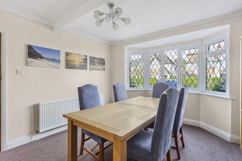 30 Meadway, Ashford, TW15 2TH