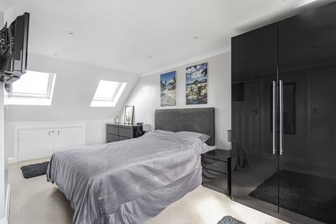 30 Meadway, Ashford, TW15 2TH
