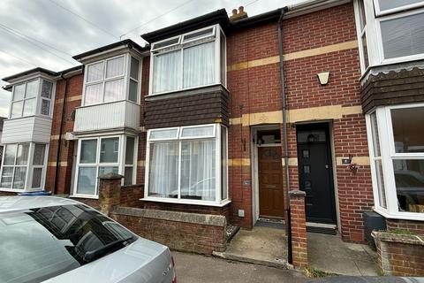 3 bedroom terraced house to rent, Colenso Road  Fareham  UNFURNISHED