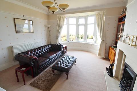 undefined, The Cliffs, Morecambe LA3
