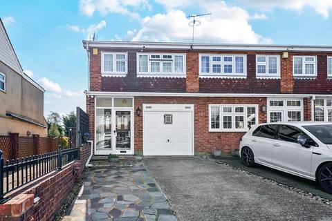 3 bedroom end of terrace house for sale, Mill Road, Hawley, Dartford, DA2